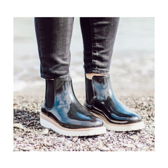 Cougar Women's Kensington Black Waterproof Chelsea Ankle Rain Boots Size 9 NWOB - Picture 1 of 14